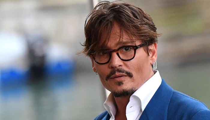 Does Johnny Depp follow Angelina Jolie who asked him to stay away from Amber Heard?