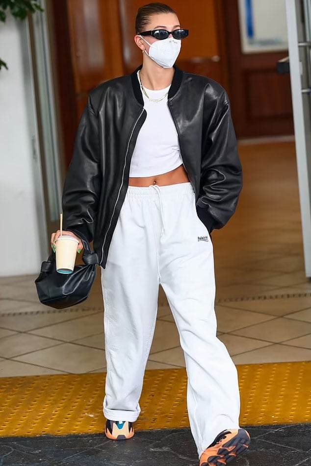 Hailey Bieber puts her elegance on display during her appearance in LA