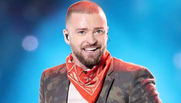 Justin Timberlake mesmerises fans as he takes rare selfie with wife Jessica Biel