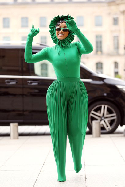 Internet trolls Cardi B for her Teletubbies outfit