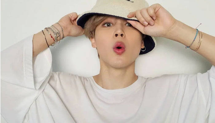 Pakistani BTS ARMYs celebrate Jimin’s birthday with an ‘LED Wave’