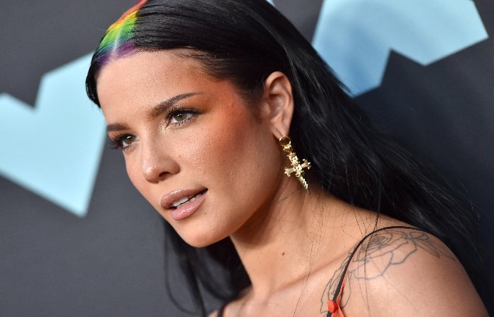 Halsey gets candid on new life as mom