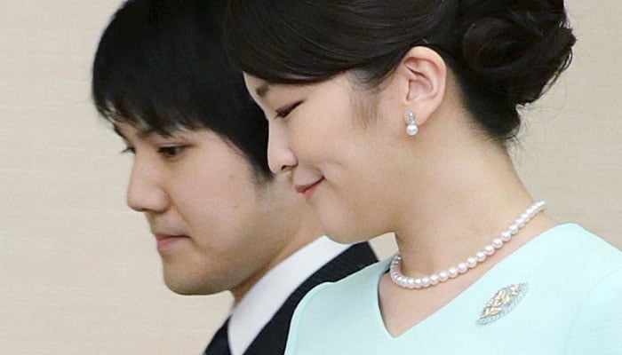 Japans Princess Mako to quit royal title as she marries a commoner