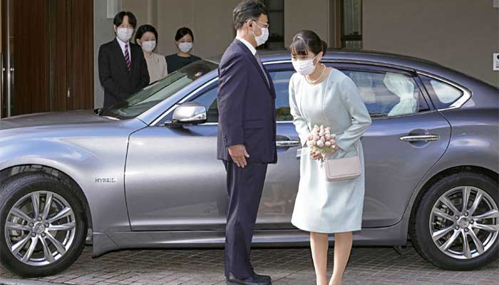Princess Mako of Japan marries after years of controversy