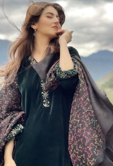 Hiba Bukhari shares ethereal pictures from her trip up North