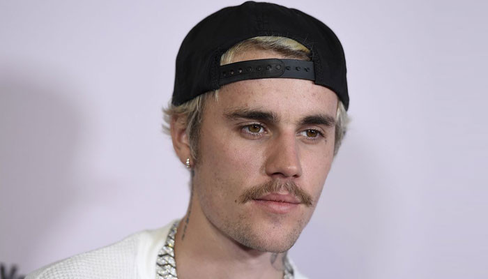 Justin Bieber tetap pada keputusannya untuk tampil di Arab Saudi, menghindari kritik