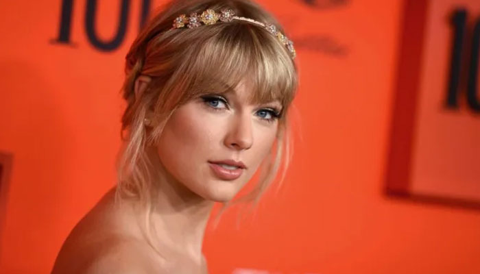Taylor Swift panik setelah aktor 'Boy Meets World' mendukung 'Red (versi Taylor)'