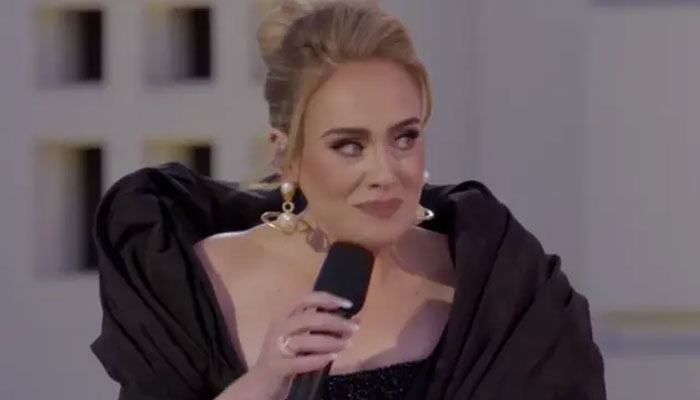 Adele mengungkapkan mengapa dia tidak menyukai media sosial: 'Anda melupakan segalanya'