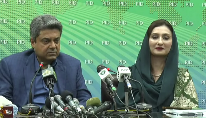 Law Minister Farogh Nasim (left) addressing a press conference alongside MNA Maleeka Bokhari (right) in Islamabad on November 19, 2021. — YouTube/HumNewsLive
