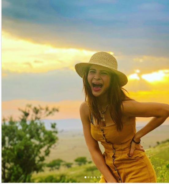 Ayesha Omar grabs lunch with turtles in Tanzania: Watch Video