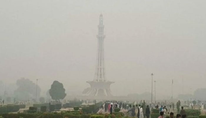Lahore ranks the most polluted city in the world again. Photo: file