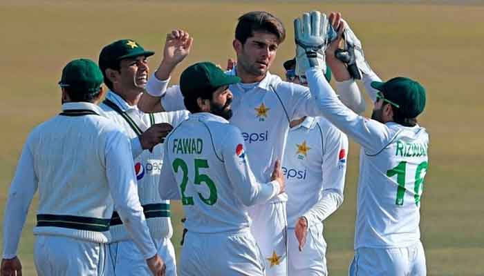 Pakistan Test team celebrate after dismissing a batsman. Photo: file/ PCB
