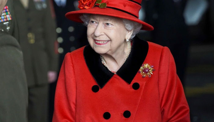 Orang dalam berbagi rencana Ratu Elizabeth untuk Natal: lapor