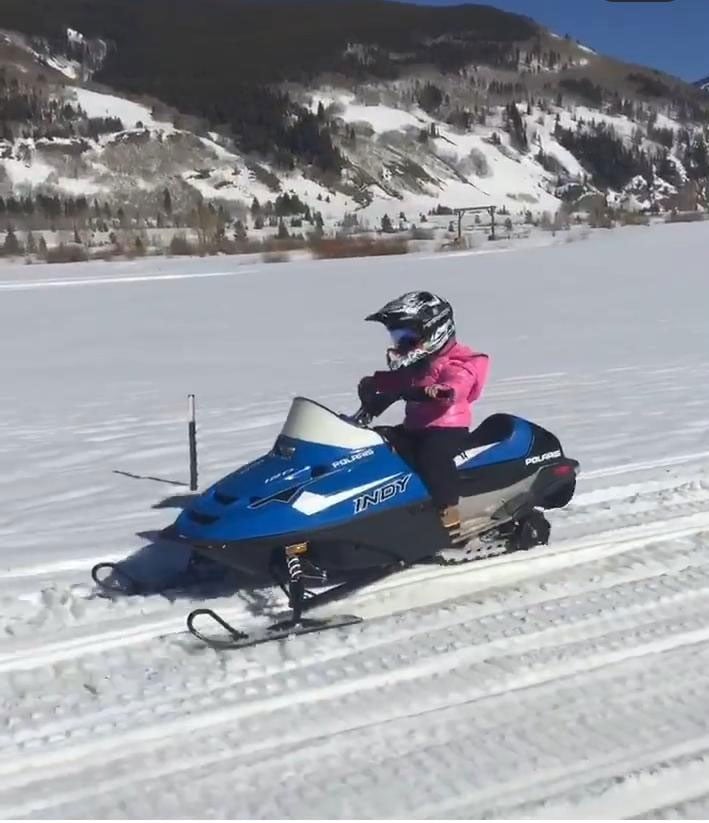 Photos: Kourtney Kardashian goes on Thanksgiving ski trip with kids