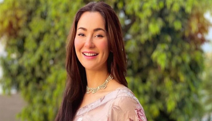 Hania Aamir talks about 'moving on' and 'letting go' in latest IG post