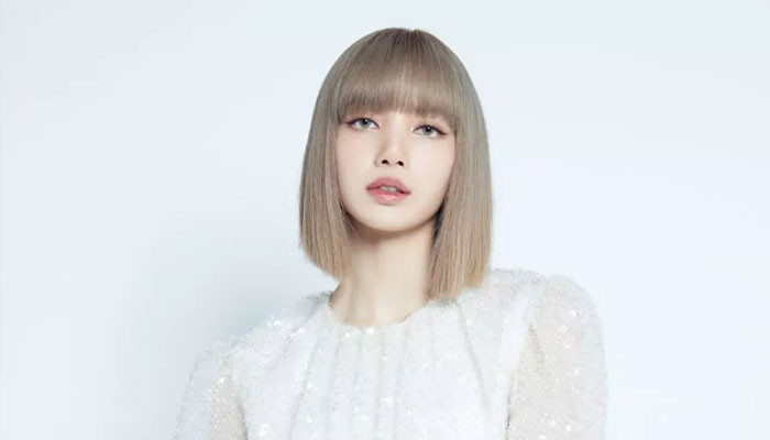 BLACKPINK's Lisa steps out of quarantine after recovering from Covid-19
