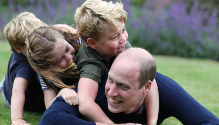 Anak-anak Pangeran William suka menari mengikuti lagu Shakira INI