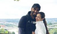Arjun Kapoor surprises his lady-love Malaika Arora amid Maldives vacation