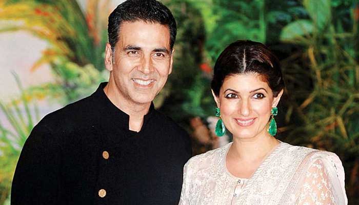 Akshay Kumar Celebrates Wife Twinkle Khannas Birthday In Maldives 