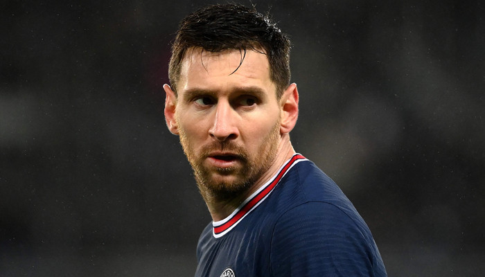 Lionel Messi tests positive for COVID