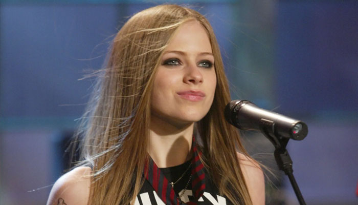 Avril Lavigne hints at ‘string of icons’ in upcoming album with Travis Barker