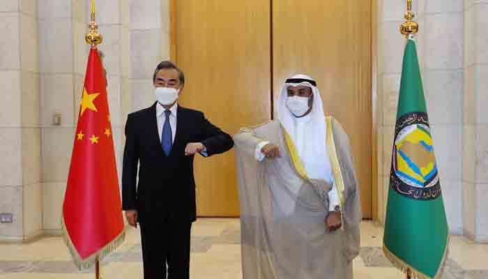 Secretary-General of the GCC meets Chinese foreign minister. Photo Shen Shiwei Twitter