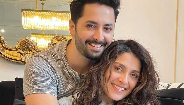 Ayeza Khan celebrates her 31st birthday with family