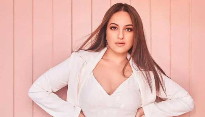 Sonakshi Sinha gives a thumbs down to imposing another lockdown, heres why