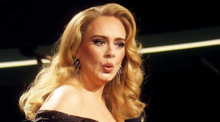Adele eyes to become highest-paid female star in Las Vegas