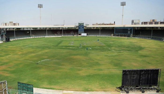 NCOC mengizinkan 25% hunian penonton di stadion untuk pertandingan leg Karachi