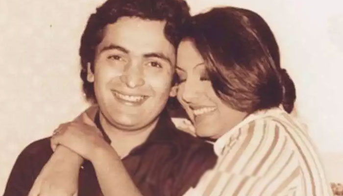 Neetu marks 42nd wedding anniversary with candid photos of late husband Rishi Kapoor