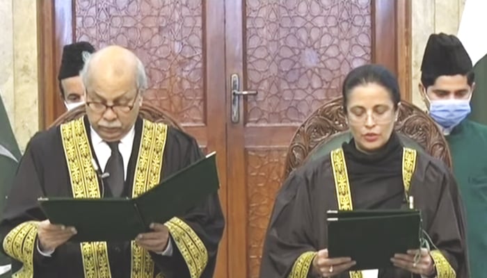 Cjp Gulzar Ahmed (Left) Administers Oath To Justice Ayesha Malik (Right) At The Supreme Court Building In Islamabad On January 24, 2022. — Youtube