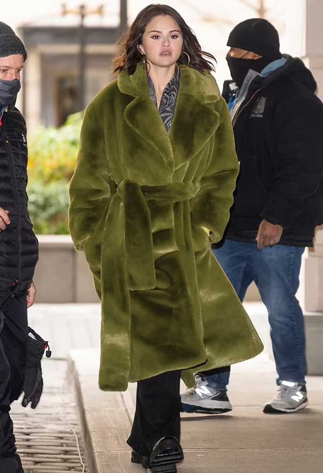 Selena Gomez shares her stunning winter look in green robe-like coat