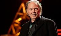 Neil Young threatens to pull his music from Spotify
