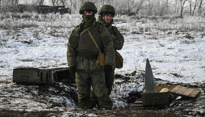 Russian army service members take part in drills at the Kuzminsky range in the southern Rostov region, Russia January 26, 2022. Agencies