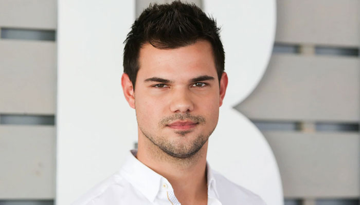Taylor Lautner recalls being scared to leave house after Twilight success