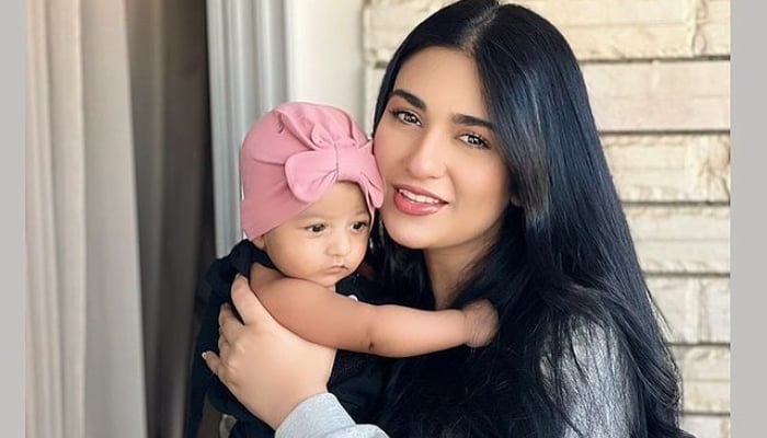 Sarah Khan’s daughter Alyana Falak is mother’s doppelganger in new photo