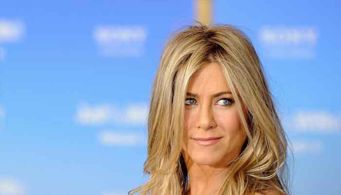 Over a million people react as Jennifer Aniston asks fans to support Ukrainian female soldiers