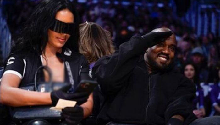 Romansa Kanye West dengan Chaney Jones semakin kuat setelah bercerai dari Kim Kardashian