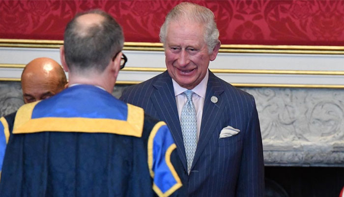 Prince Charles in trouble as his loyal aide resigns