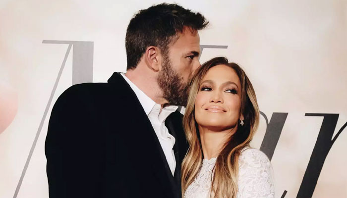 Jennifer Lopez, rencana pernikahan Ben Affleck ‘di udara’: ‘Bahkan tidak berbicara’
