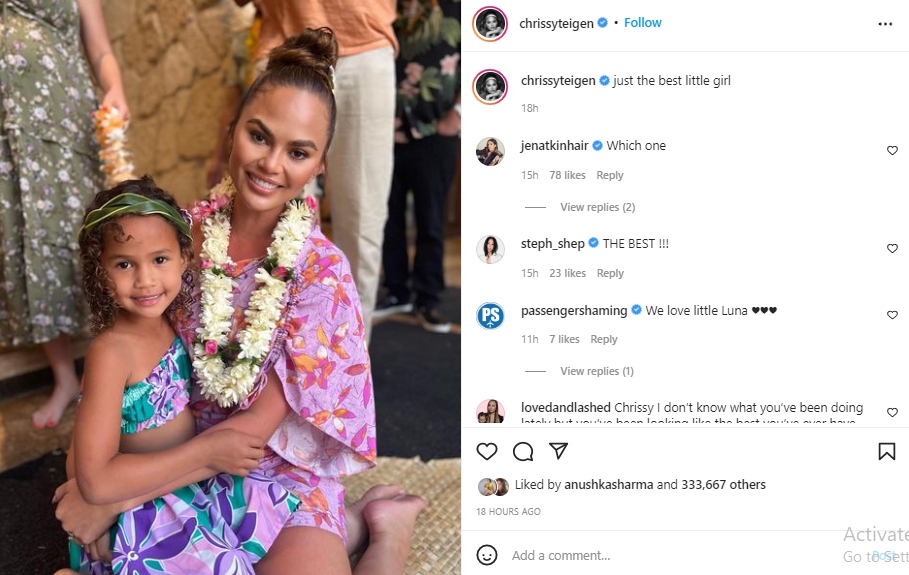 Chrissy Teigen’s new pic with daughter Luna from Hawaii sends fans in awe