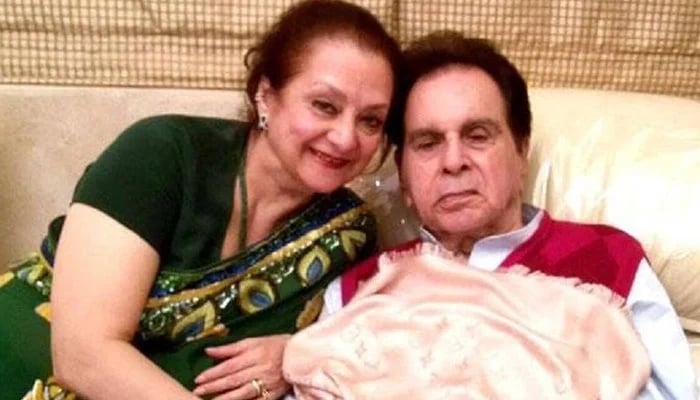 Saira Banu touches hearts with THIS revelation about late Dilip Kumar