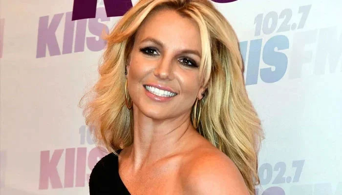 Britney Spears teases ‘twin’ pregnancy in surprise hint: ‘Could it be?’