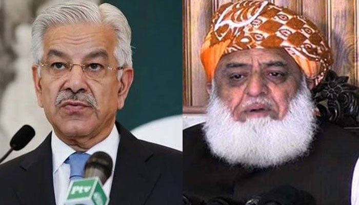 PML-N’s senior leader Khawaja Muhammad Asif (L) and Jamiat Ulema-e-Islam-Fazl (JUI-F) chief Maulana Fazlur Rehman (R). — File photo