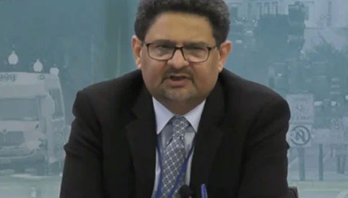 miftah-ismail-agrees-with-imf-to-curtail-subsidies-on-petroleum-products