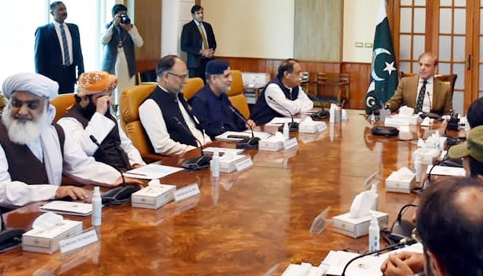 Prime Minister Shehbaz Sharif chairs a meeting to review the administrative situation of Balochistan, on April 23, 2022. — PID