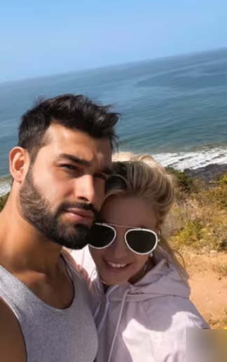Britney Spears spends time with fiancé Sam Asghari after announcing social media hiatus