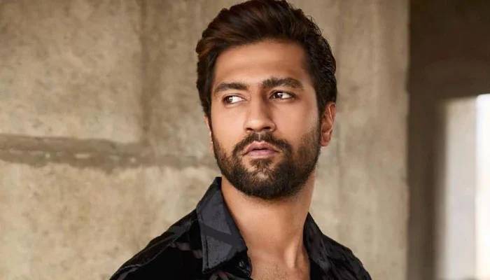 Vicky Kaushal leaves his ‘ardent fan’ elated with his sweet gesture: Watch