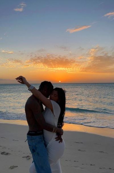 Kylie Jenner, Travis Scott burn in love flame before the sunset: Photos